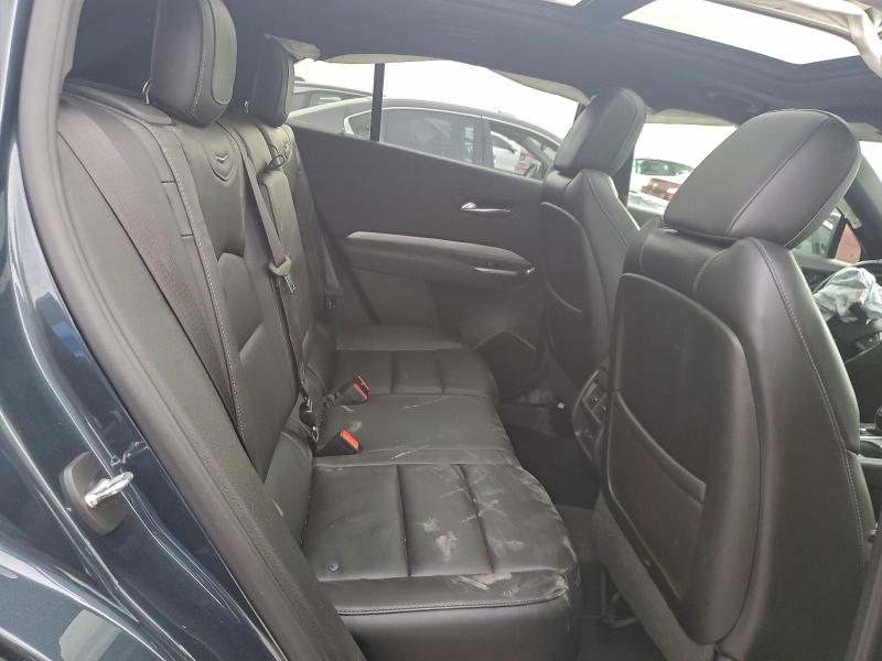Photo 10 from auction – 2020 CADILLAC XT4 with VIN 1GYFZCR42LF017885