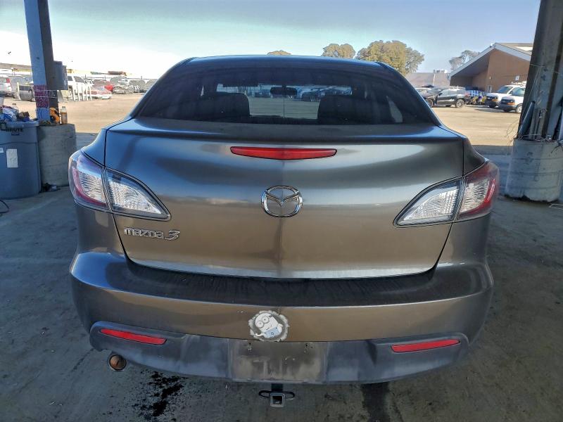 Photo 6 from auction – 2010 MAZDA MAZDA3 with VIN JM1BL1SG1A1144779