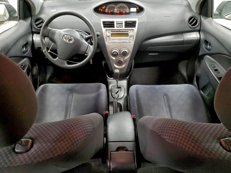 Photo 8 from auction – 2008 TOYOTA YARIS with VIN JTDBT923681269749