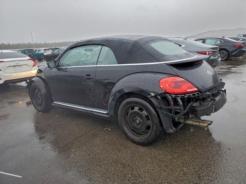 Photo 2 from auction – 2013 VOLKSWAGEN BEETLE with VIN 3VW5P7AT4DM825008