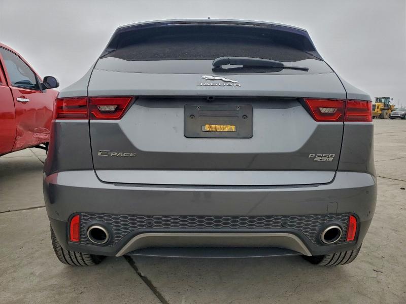 Photo 6 from auction – 2018 JAGUAR E-PACE S with VIN SADFJ2FX2J1Z32370