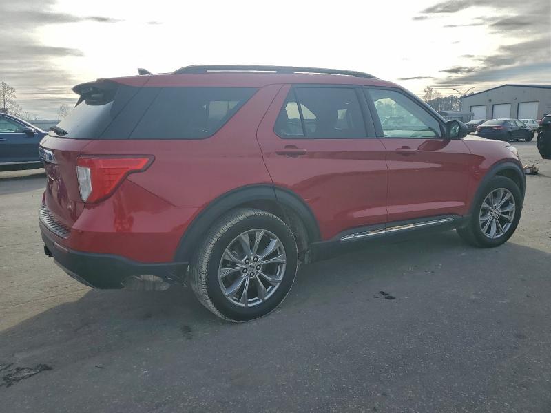 Photo 3 from auction – 2022 FORD EXPLORER X with VIN 1FMSK7DH0NGA76680
