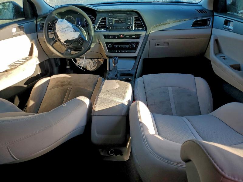 Photo 8 from auction – 2017 HYUNDAI SONATA SE with VIN 5NPE24AF3HH522369