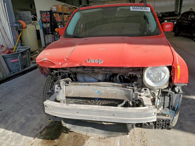 Photo 5 from auction – 2016 JEEP RENEGADE L with VIN ZACCJBBTXGPE01718