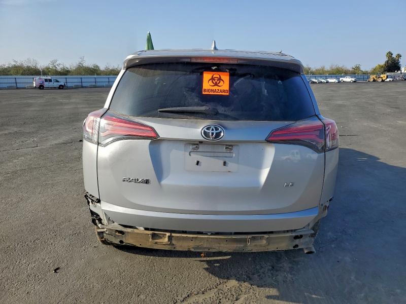 Photo 6 from auction – 2017 TOYOTA RAV4 LE with VIN 2T3ZFREV3HW404805