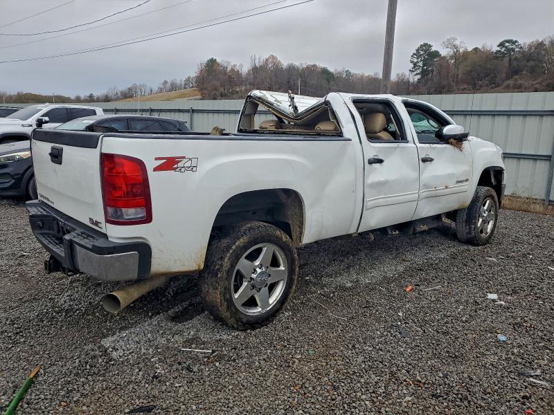 Photo 3 from auction – 2014 GMC SIERRA with VIN 1GT120C84EF133235