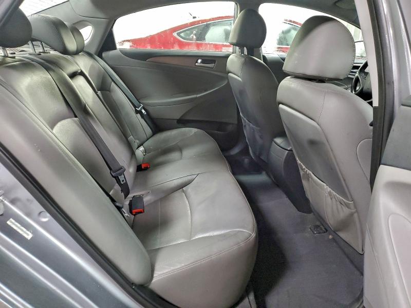 Photo 10 from auction – 2014 HYUNDAI SONATA HYB with VIN KMHEC4A43EA115873