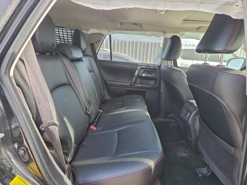 Photo 10 from auction – 2019 TOYOTA 4RUNNER SR with VIN JTEBU5JRXK5728689