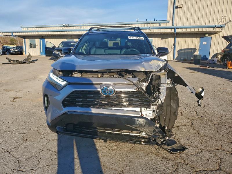Photo 5 from auction – 2023 TOYOTA RAV4 XSE with VIN 2T3E6RFV7PW043350