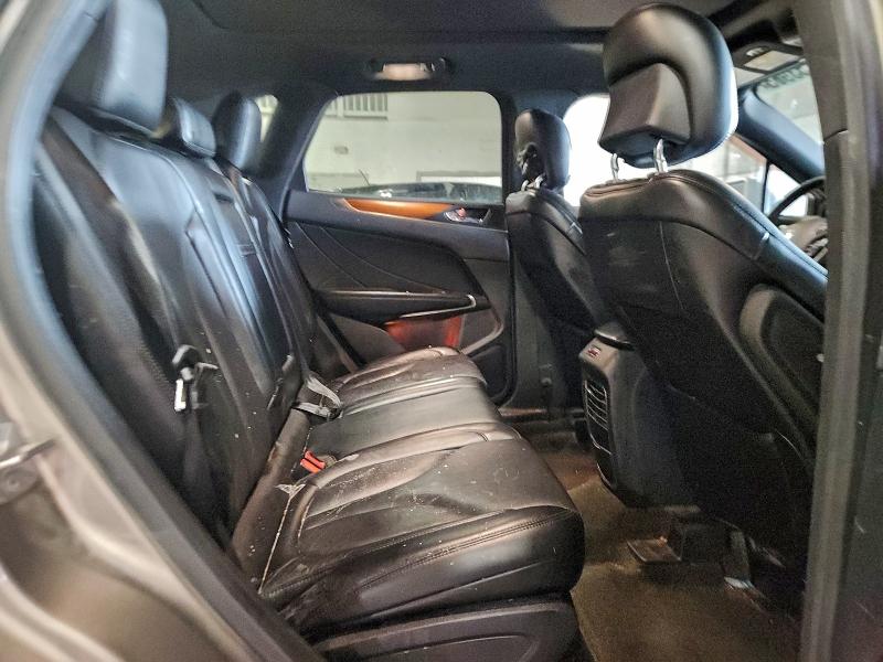Photo 11 from auction – 2016 LINCOLN MKC RESERV with VIN 5LMTJ3DHXGUJ24588