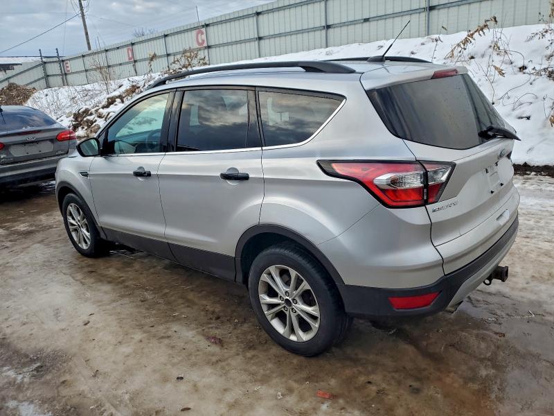 Photo 2 from auction – 2017 FORD ESCAPE SE with VIN 1FMCU9G98HUB78040