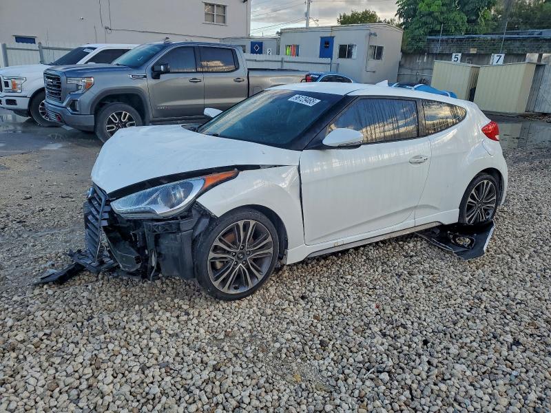 HYUNDAI VELOSTER T 2016 with VIN KMHTC6AE6GU302568 - Photo from auction