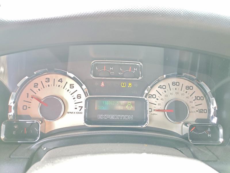 Photo 9 from auction – 2010 FORD EXPEDITION with VIN 1FMJU1G59AEB71944