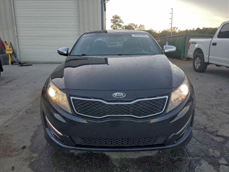 Photo 5 from auction – 2013 KIA OPTIMA SX with VIN 5XXGR4A68DG094972