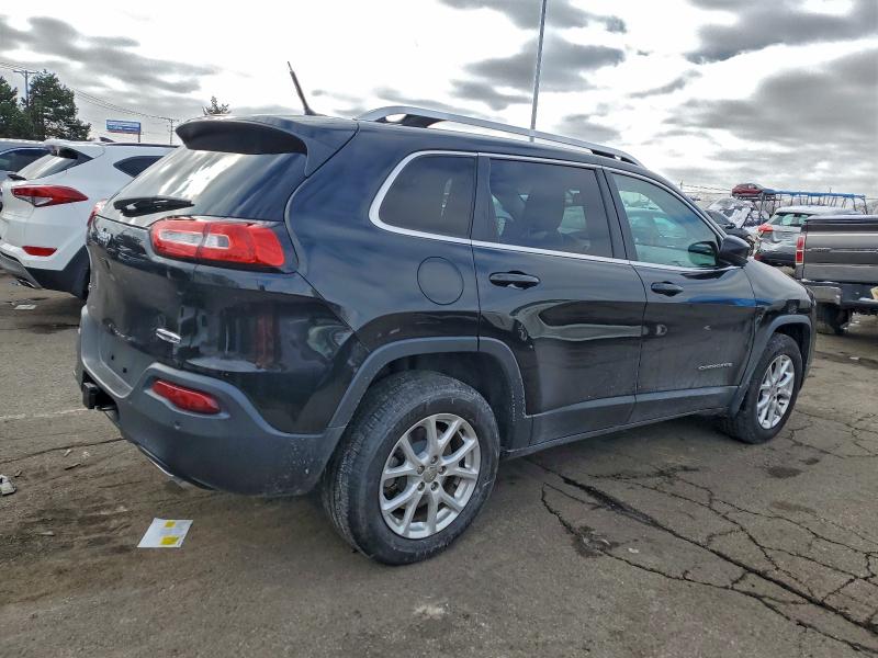 Photo 3 from auction – 2015 JEEP CHEROKEE L with VIN 1C4PJMCS1FW623066