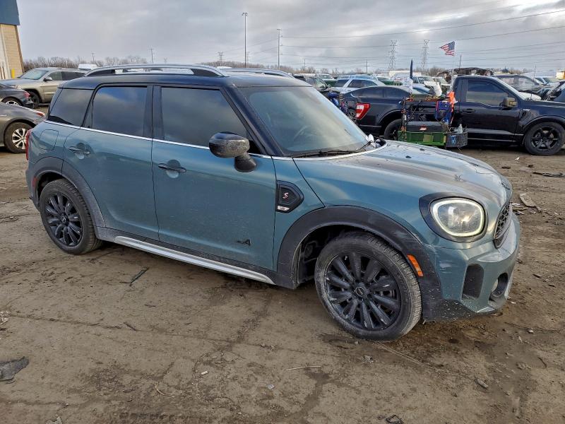Photo 4 from auction – 2023 MINI COOPER S C with VIN WMZ83BR09P3P61563