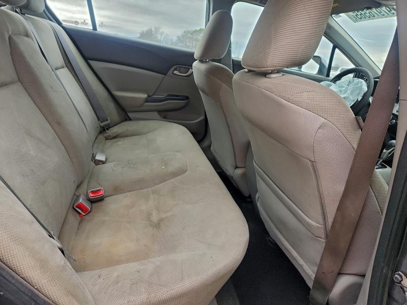 Photo 10 from auction – 2012 HONDA CIVIC with VIN 2HGFB2F57CH306391