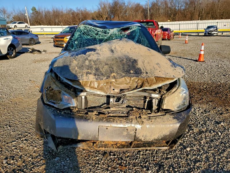 Photo 5 from auction – 2011 FORD FOCUS SE with VIN 1FAHP3FN8BW166419