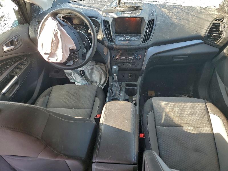 Photo 8 from auction – 2017 FORD ESCAPE SE with VIN 1FMCU0GD3HUE90962