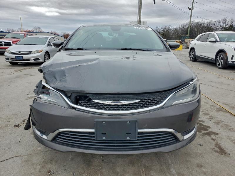 Photo 5 from auction – 2016 CHRYSLER 200 LIMITE with VIN 1C3CCCAB5GN131187