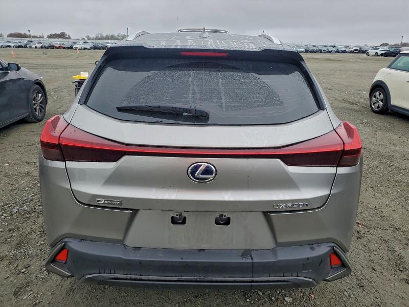 Photo 6 from auction – 2019 LEXUS UX 250H with VIN JTHU9JBH1K2004189
