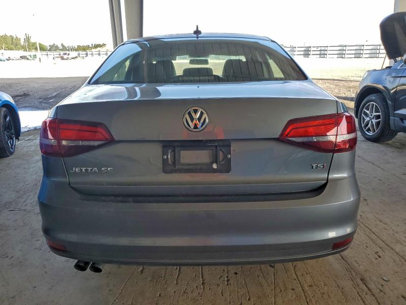 Photo 6 from auction – 2017 VOLKSWAGEN JETTA SE with VIN 3VWDB7AJ7HM234864