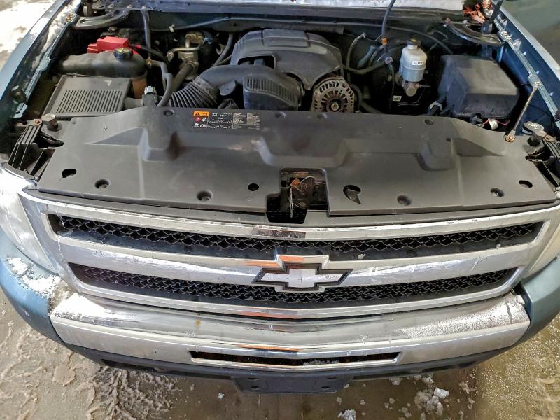 Photo 11 from auction – 2011 CHEVROLET SILVERADO with VIN 1GCRKSE37BZ439887