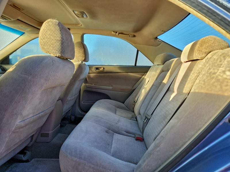 Photo 10 from auction – 2003 TOYOTA CAMRY LE with VIN 4T1BE32K13U680798