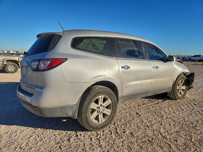 Photo 3 from auction – 2014 CHEVROLET TRAVERSE L with VIN 1GNKRHKDXEJ336292