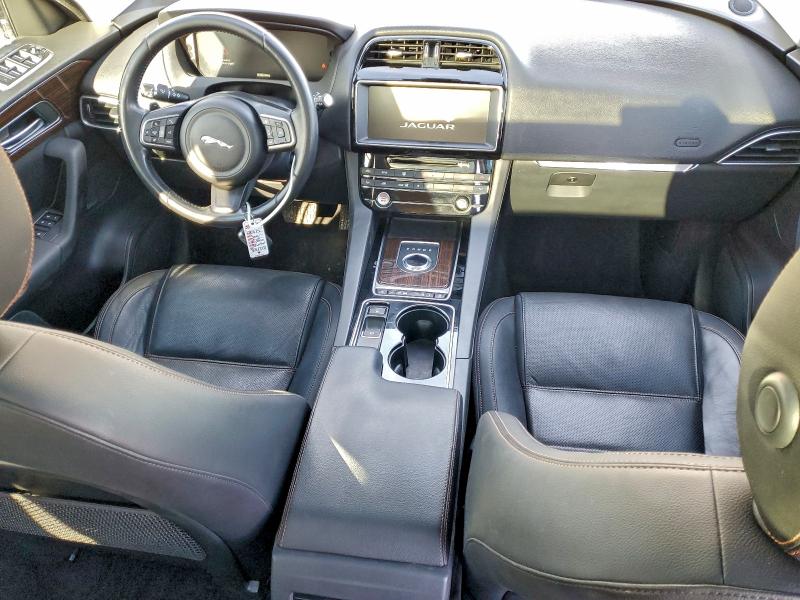 Photo 8 from auction – 2017 JAGUAR F-PACE PRE with VIN SADCK2BV5HA881218