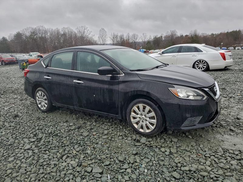 Photo 4 from auction – 2017 NISSAN SENTRA S with VIN 3N1AB7AP3HY331159
