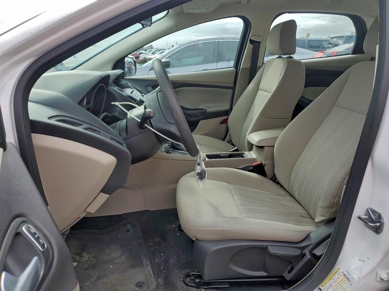 Photo 7 from auction – 2015 FORD FOCUS SE with VIN 1FADP3F22FL384707