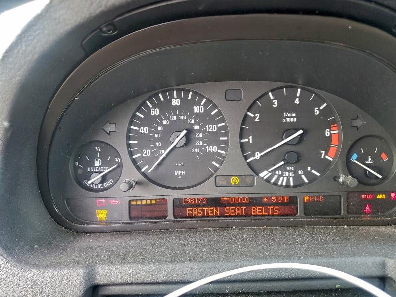 Photo 9 from auction – 2002 BMW X5 3.0I with VIN 5UXFA53562LP31320