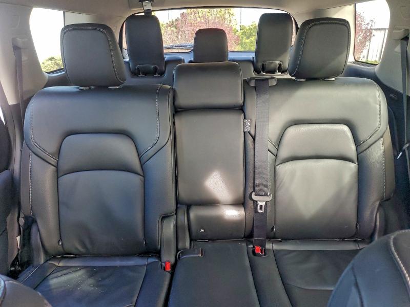 Photo 10 from auction – 2023 NISSAN PATHFINDER with VIN 5N1DR3CA1PC228848