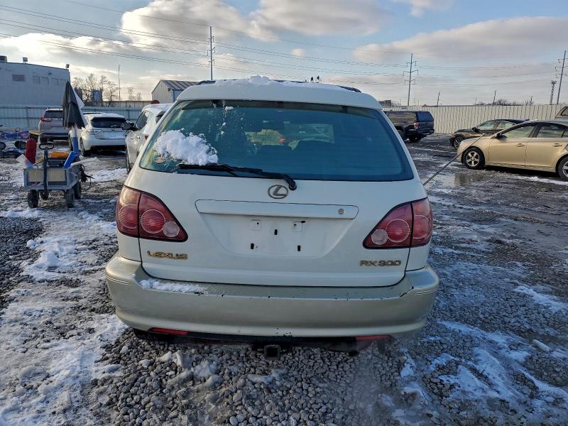 Photo 6 from auction – 1999 LEXUS RX 300 with VIN JT6HF10U0X0065989