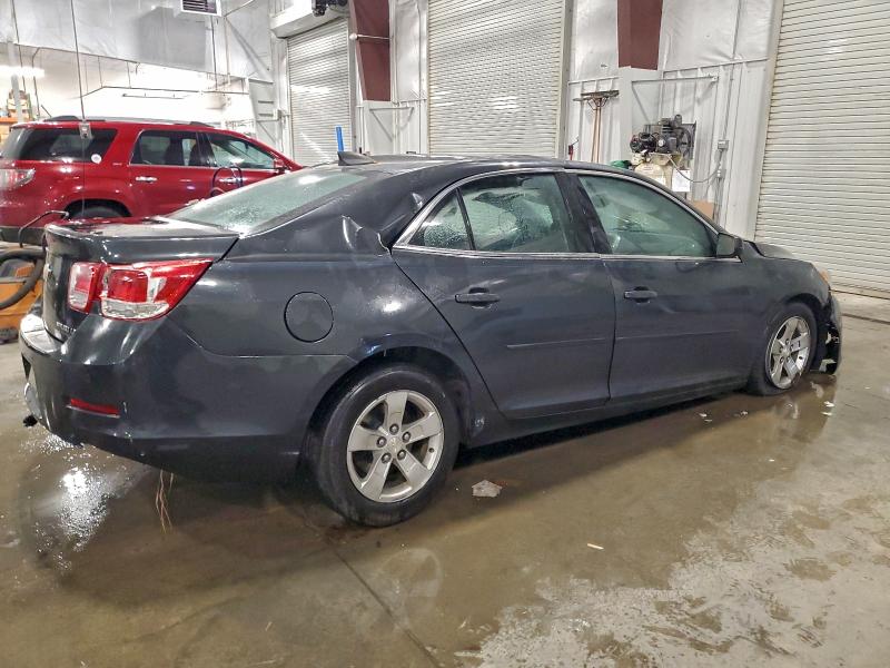 Photo 3 from auction – 2015 CHEVROLET MALIBU with VIN 1G11B5SLXFF118591