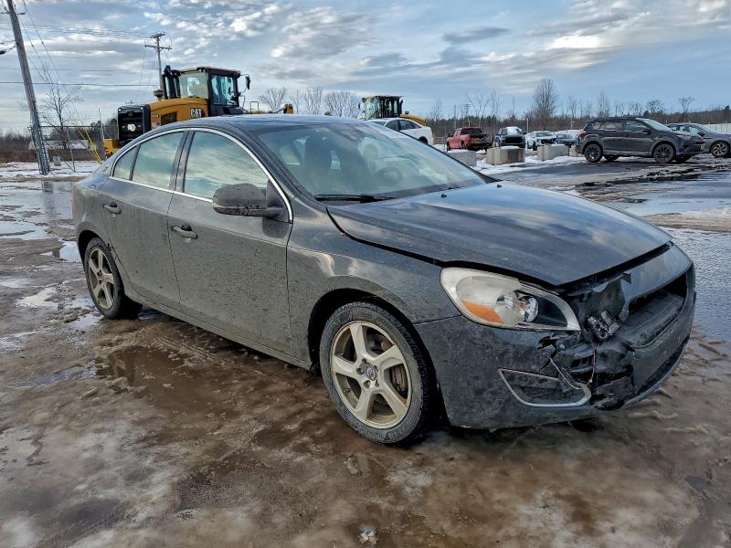 Photo 4 from auction – 2013 VOLVO S60 T5 with VIN YV1612FS4D2203277