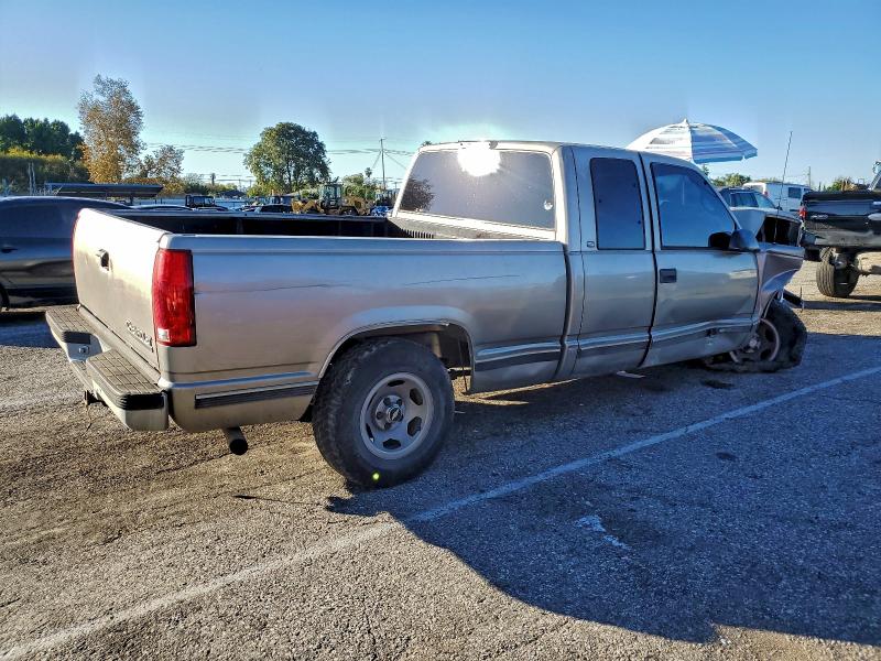 Foto 3 de la subasta – 1998 CHEVROLET GMT-400 C1 con VIN 2GCEC19M1W1216526