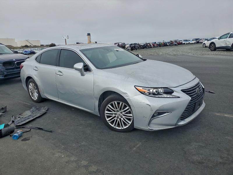 Photo 4 from auction – 2017 LEXUS ES 350 with VIN 58ABK1GG8HU062055