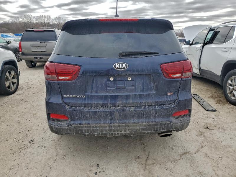 Photo 6 from auction – 2019 KIA SORENTO L with VIN 5XYPGDA39KG553401