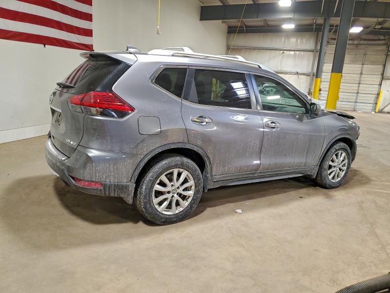 Photo 3 from auction – 2017 NISSAN ROGUE S with VIN KNMAT2MV7HP580380