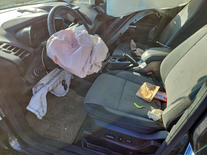 Photo 7 from auction – 2017 FORD C-MAX SE with VIN 1FADP5EU7HL117628