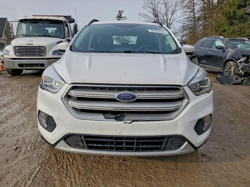 Photo 5 from auction – 2018 FORD ESCAPE SEL with VIN 1FMCU9HD2JUB23463