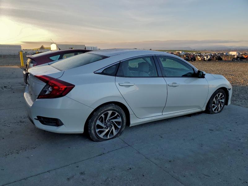 Photo 3 from auction – 2016 HONDA CIVIC EX with VIN 19XFC2F7XGE200211