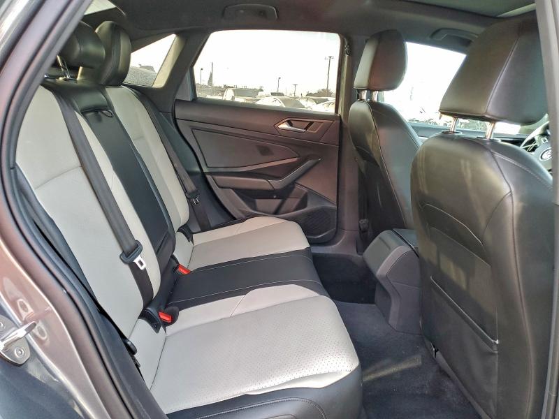 Photo 10 from auction – 2019 VOLKSWAGEN JETTA S with VIN 3VWC57BU4KM070458