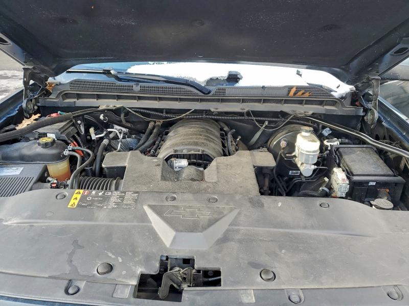 Photo 11 from auction – 2018 CHEVROLET SILVERADO with VIN 3GCUKREC0JG472845