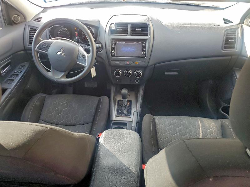 Photo 8 from auction – 2022 MITSUBISHI OUTLANDER with VIN JA4APUAU9NU018287