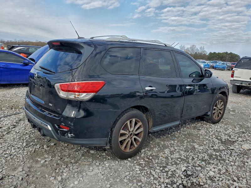 Photo 3 from auction – 2014 NISSAN PATHFINDER with VIN 5N1AR2MN2EC713902