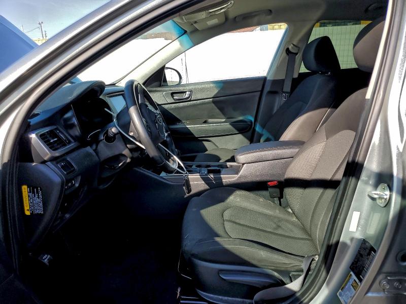 Photo 7 from auction – 2017 KIA OPTIMA with VIN KNAGT4LE9H5011109