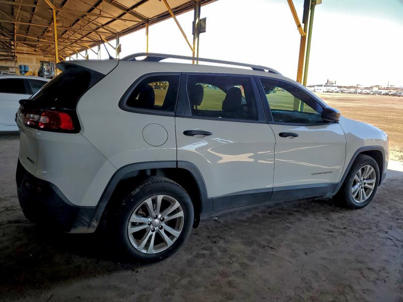 Photo 3 from auction – 2015 JEEP CHEROKEE S with VIN 1C4PJLAB5FW676995
